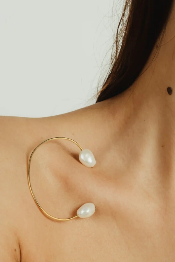 Pearis Gold Bracelet - Image 2