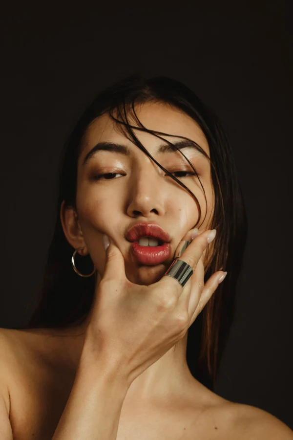 Loop N°2 Earrings