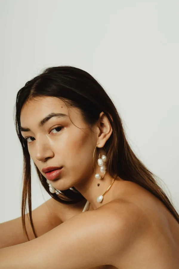 Pearis Gold Earrings - Image 3