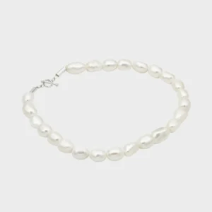 Peara Necklace