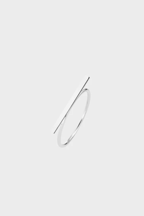 Horizontal Ring